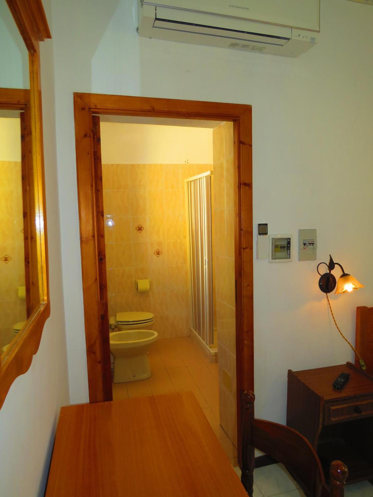 Casa Vittorio B&B ลีปารี ภายนอก รูปภาพ
