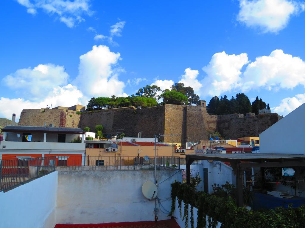 Casa Vittorio B&B ลีปารี ภายนอก รูปภาพ